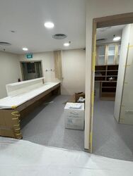 Mount Elizabeth Hospital (D9), Retail #458367711